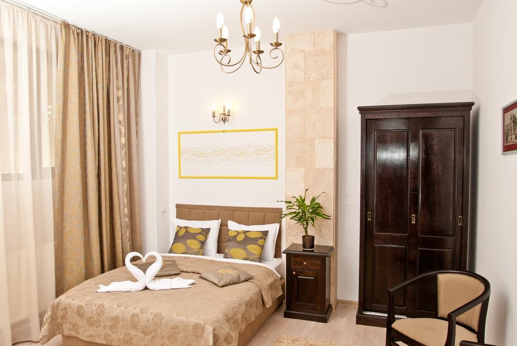Hotel Belleville Ιάσιο Εξωτερικό φωτογραφία