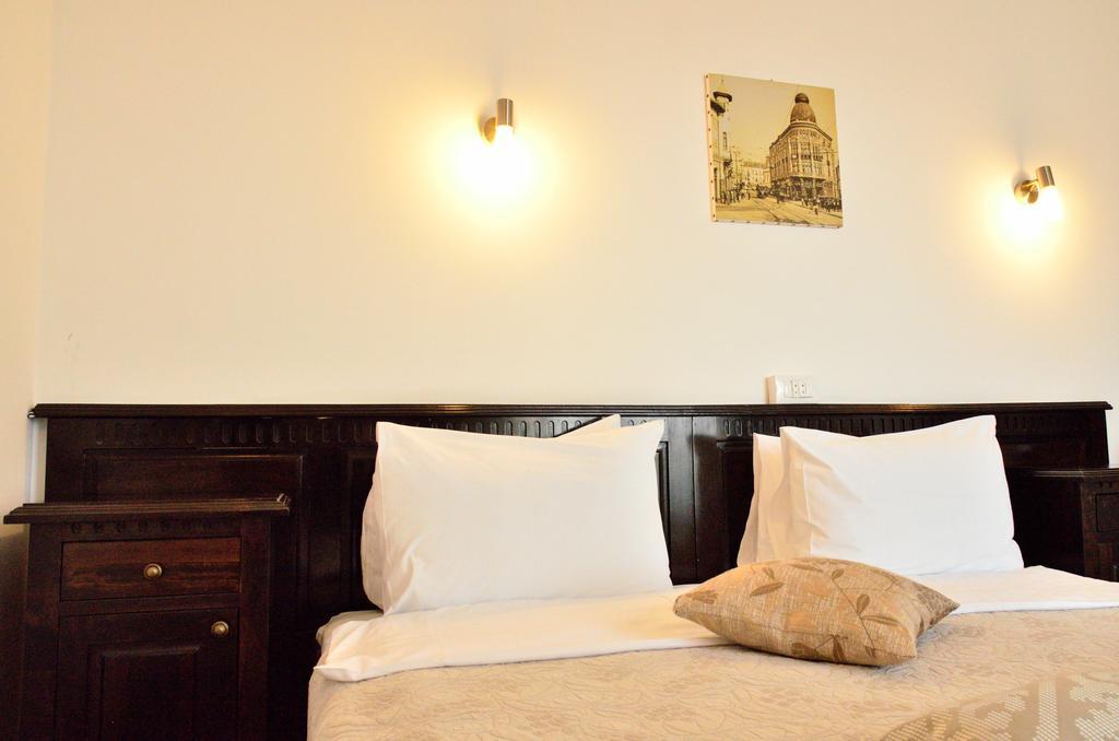 Hotel Belleville Ιάσιο Εξωτερικό φωτογραφία