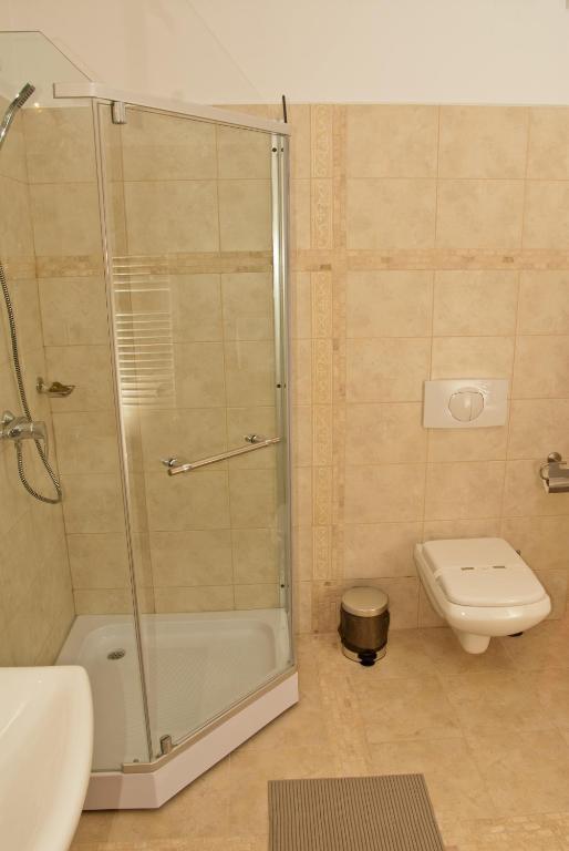 Hotel Belleville Ιάσιο Εξωτερικό φωτογραφία